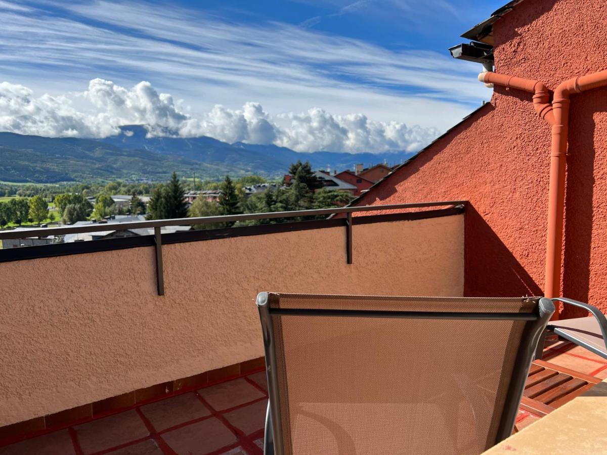 Piso Puigcerda Vistas Y Piscina Apartamento Exterior foto